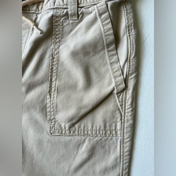 Abercrombie boys' beige jogger pants, size 9-10 - Picture 7 of 7